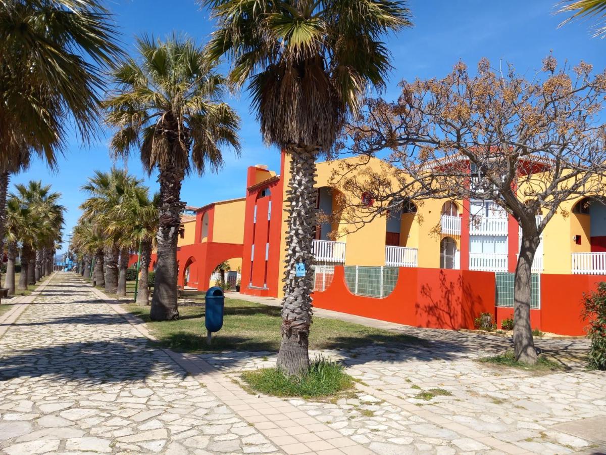 Appartement en Résidence avec piscine Le Barcarès Exterior foto
