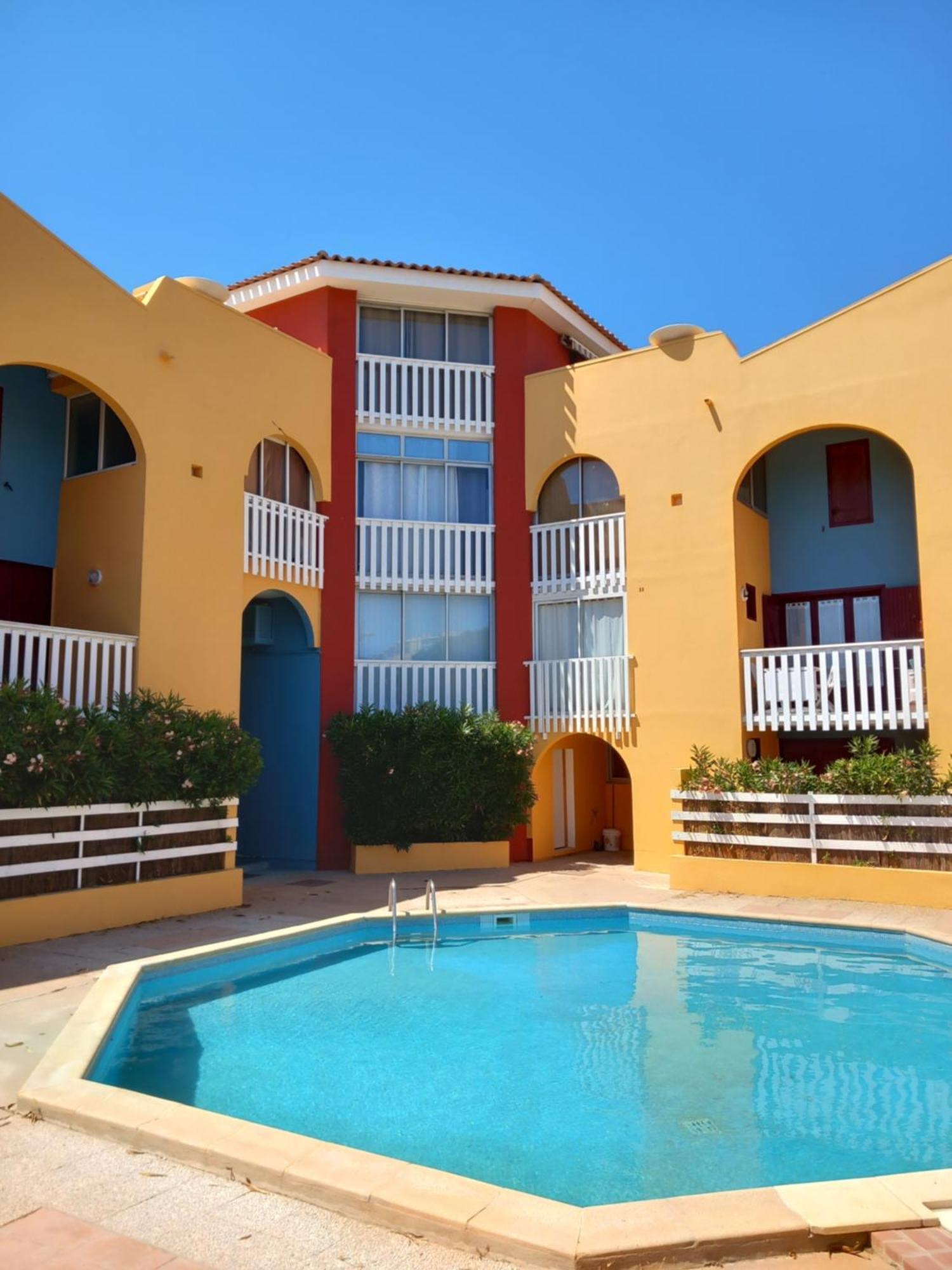 Appartement en Résidence avec piscine Le Barcarès Exterior foto