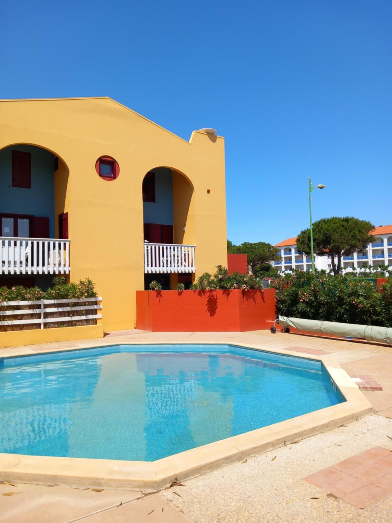 Appartement en Résidence avec piscine Le Barcarès Exterior foto